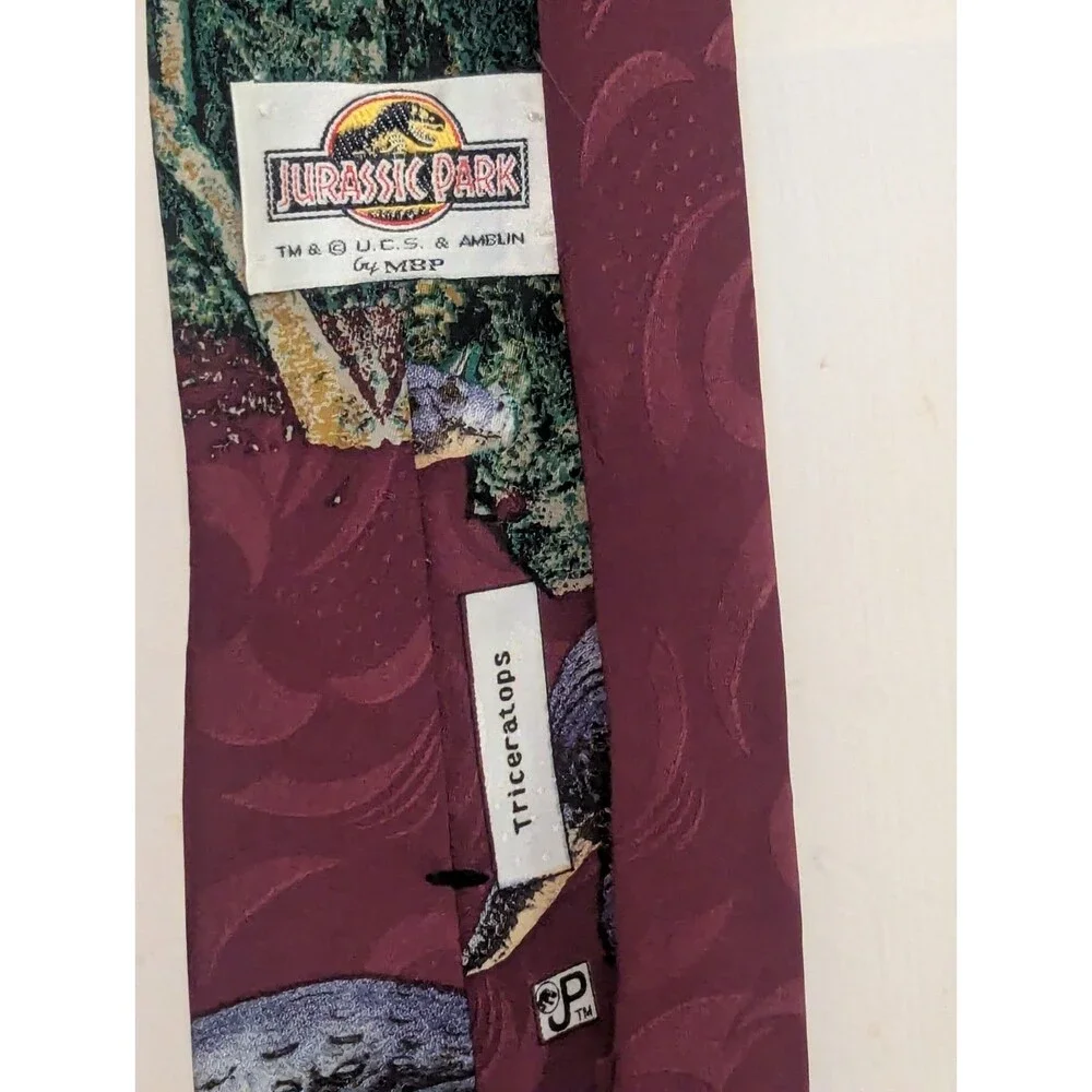 Vtg 1993 Jurassic Park Triceratops Necktie MBP Maroon Dinosaur Movie Promo Tie